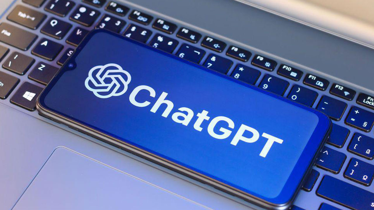 চ্যাটজিপিটি এ বিজ্ঞাপন: ব্যবহারকারীদের জন্য নতুন অধ্যায় শুরু