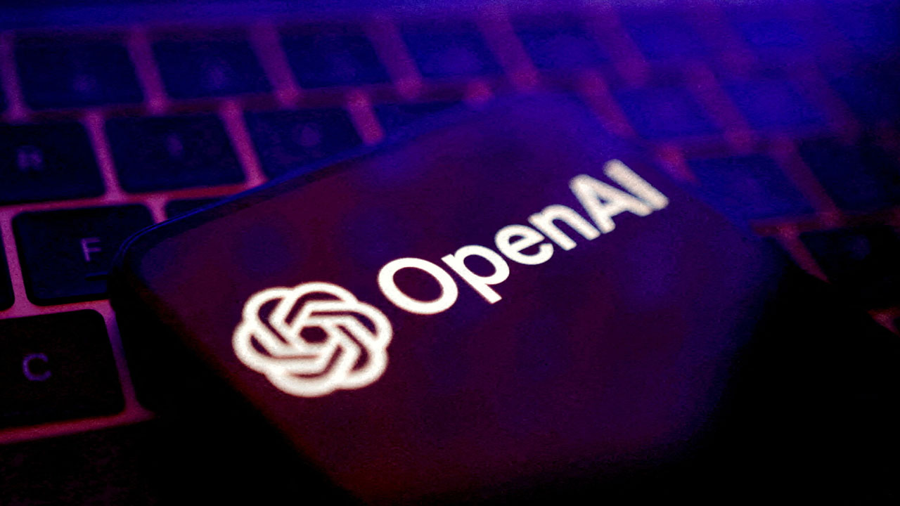 ডেটা-সেন্টারের বিদ্যুৎ খরচ নিয়ন্ত্রণে রাখার পরিকল্পনায় OpenAI